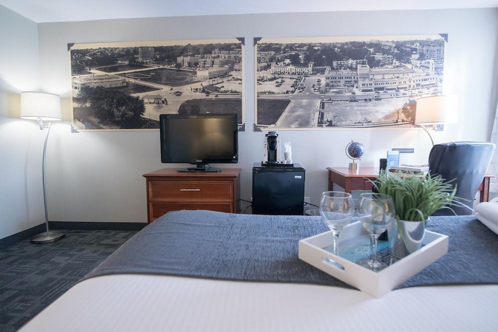 Hotel Westport Kansas City, Tapestry Collection By Hilton Exteriör bild