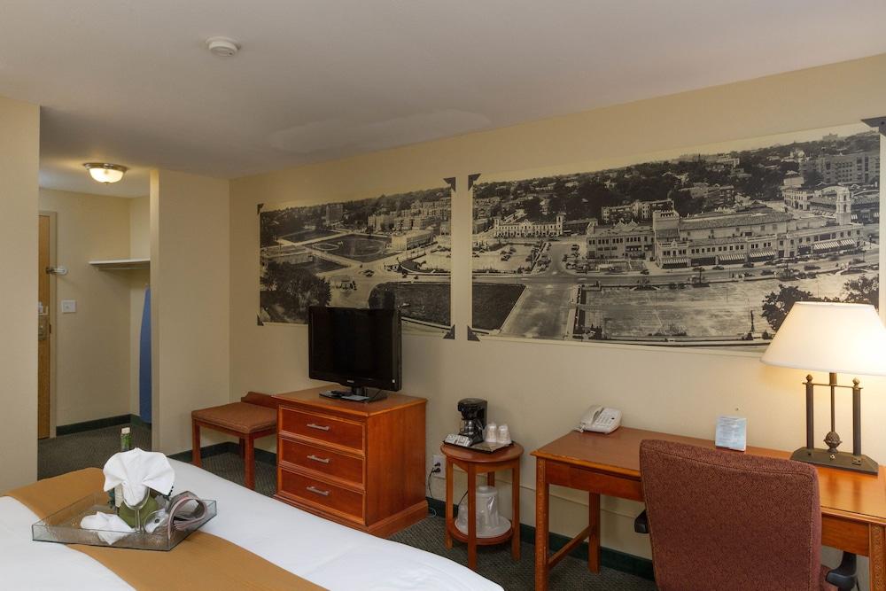 Hotel Westport Kansas City, Tapestry Collection By Hilton Exteriör bild